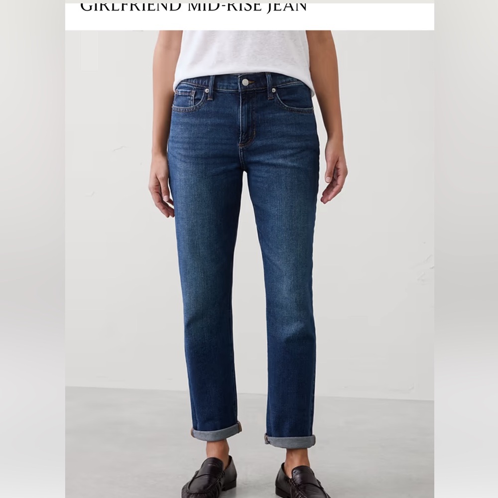 Mid-Rise Girlfriend Jeans in Dark Wash